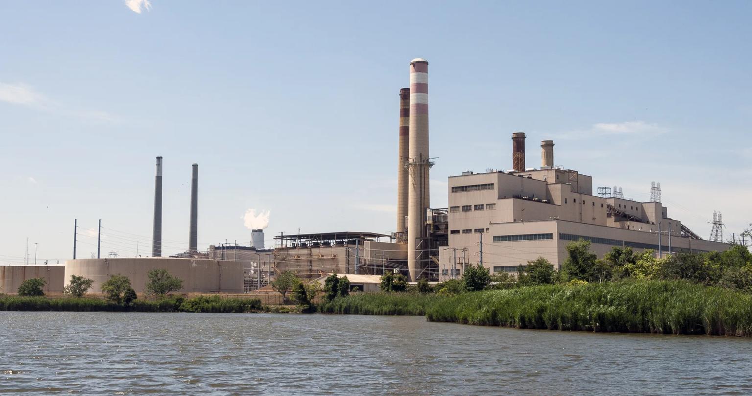 Herbert A. Wagner Generating Station beside the Patapsco River south of Baltimore