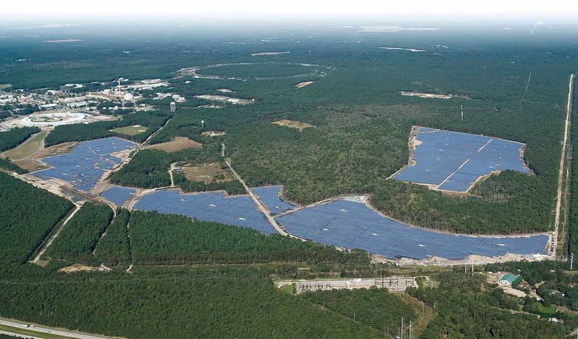 Aerial view of solar arrays at the Long Island Solar Farm.